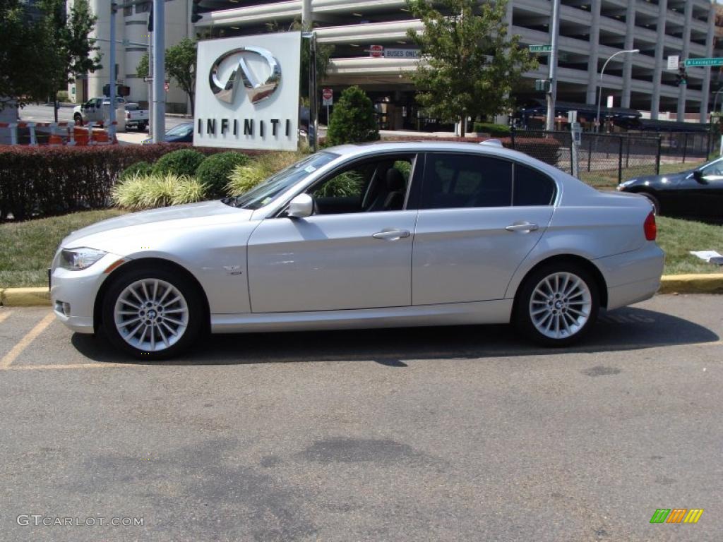 2010 3 Series 335i xDrive Sedan - Titanium Silver Metallic / Black photo #16