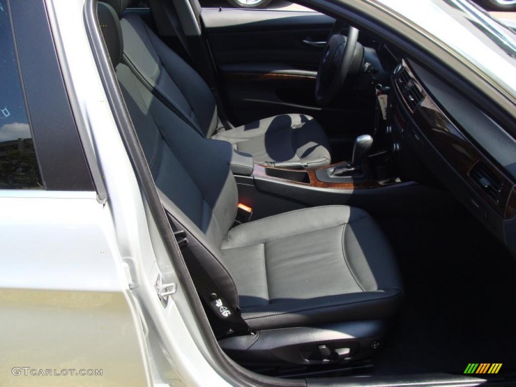 2010 3 Series 335i xDrive Sedan - Titanium Silver Metallic / Black photo #26