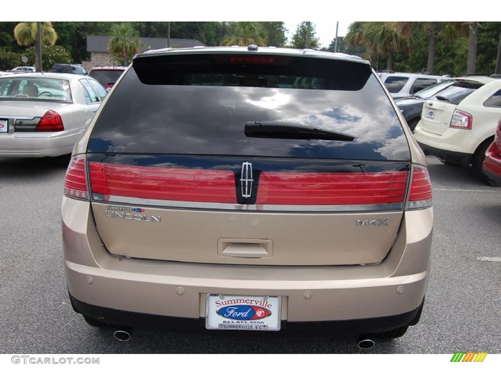 2007 MKX  - Dune Pearl Metallic / Medium Camel photo #15