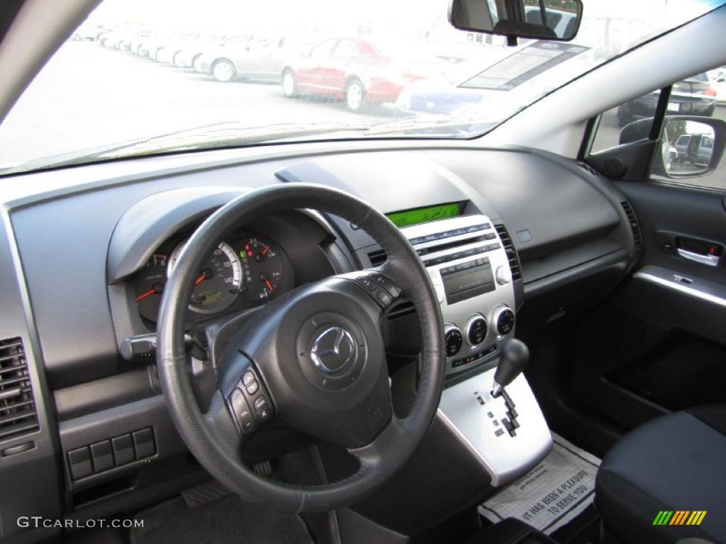 2007 MAZDA5 Touring - Stellar Greensilver Metallic / Black photo #7