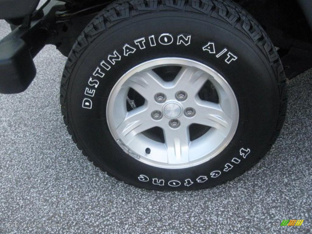 2004 Wrangler Sport 4x4 - Black / Dark Slate Gray photo #7