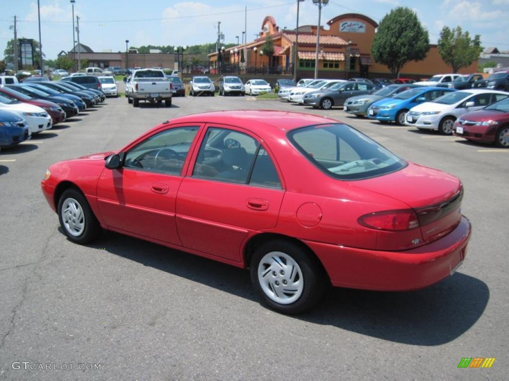 2002 Bright Red Ford Escort SE Sedan 34581845 Photo 3