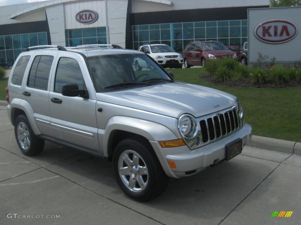 2006 Liberty Limited 4x4 - Bright Silver Metallic / Medium Slate Gray photo #1