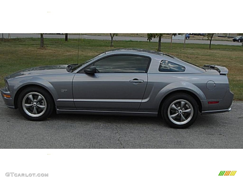 2006 Mustang GT Premium Coupe - Tungsten Grey Metallic / Dark Charcoal photo #24