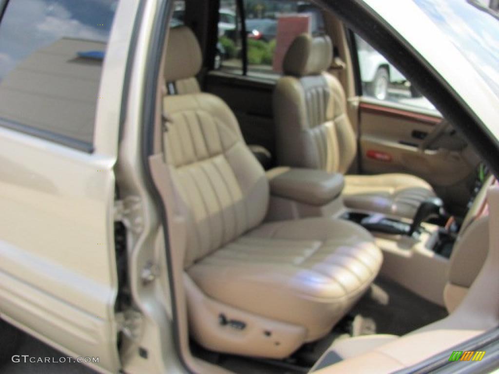 1999 Grand Cherokee Limited 4x4 - Champagne Pearl / Camel photo #8