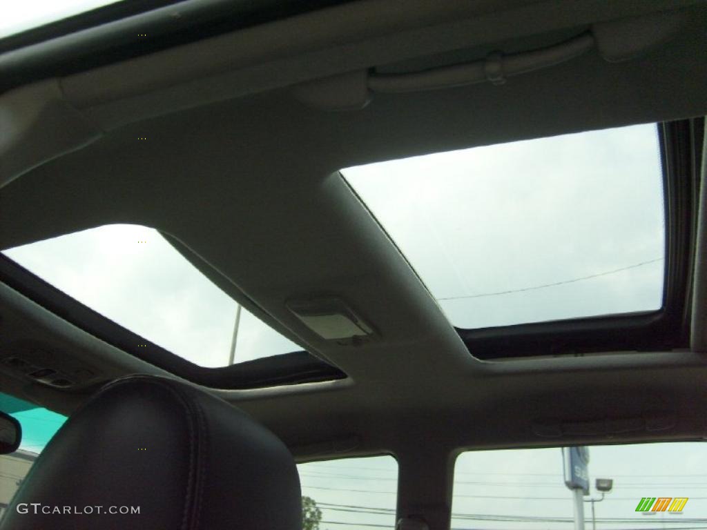 2003 Legacy 2.5 GT Wagon - Titanium Pearl / Gray photo #4