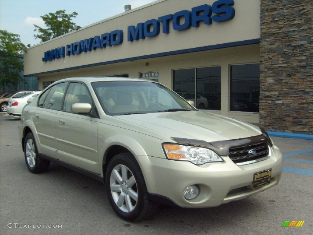 2007 Outback 2.5i Limited Sedan - Champagne Gold Opal / Taupe Leather photo #1