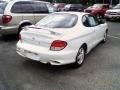 2001 Nordic White Hyundai Tiburon   photo #2