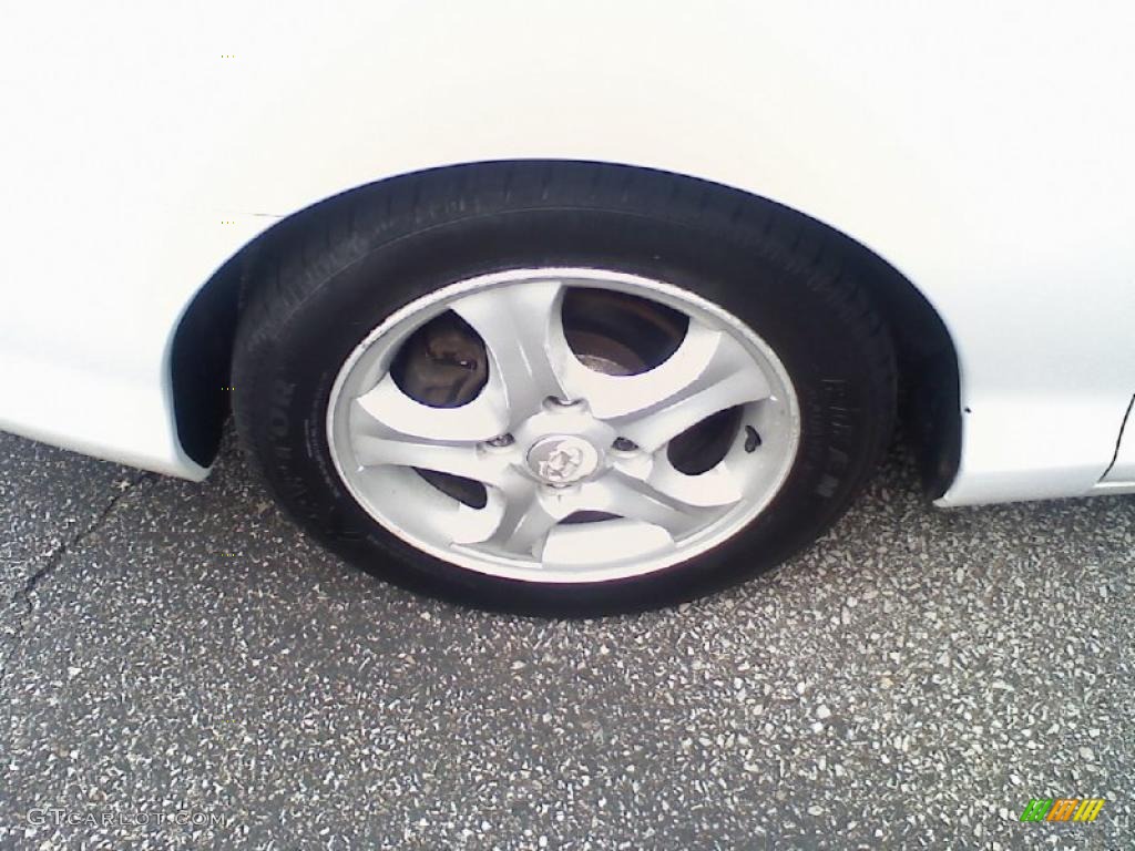 2001 Tiburon  - Nordic White / Black/Gray photo #12