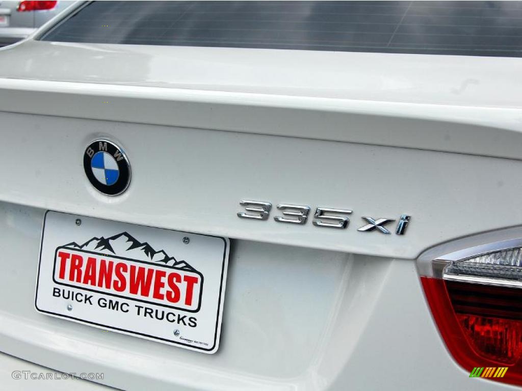 2007 3 Series 335xi Sedan - Alpine White / Black photo #10