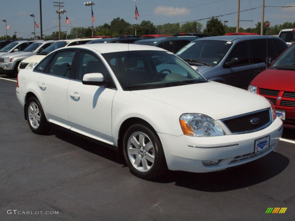 2006 Five Hundred SEL - Oxford White / Shale Grey photo #2