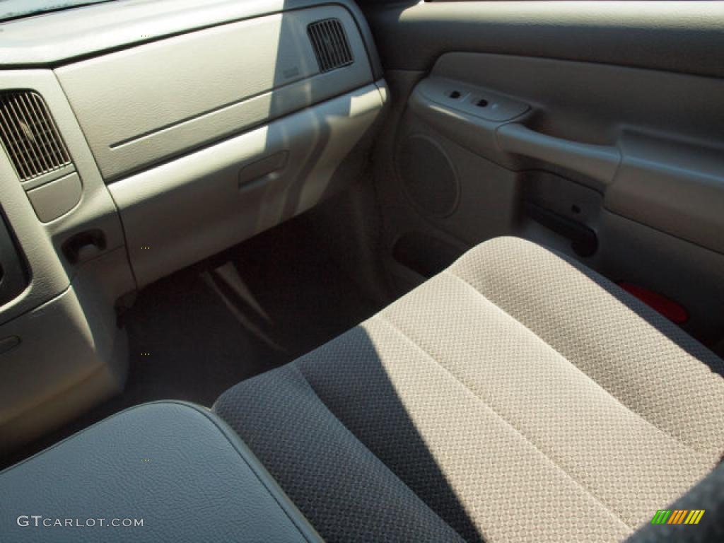 2005 Ram 1500 SLT Quad Cab 4x4 - Flame Red / Dark Slate Gray photo #13