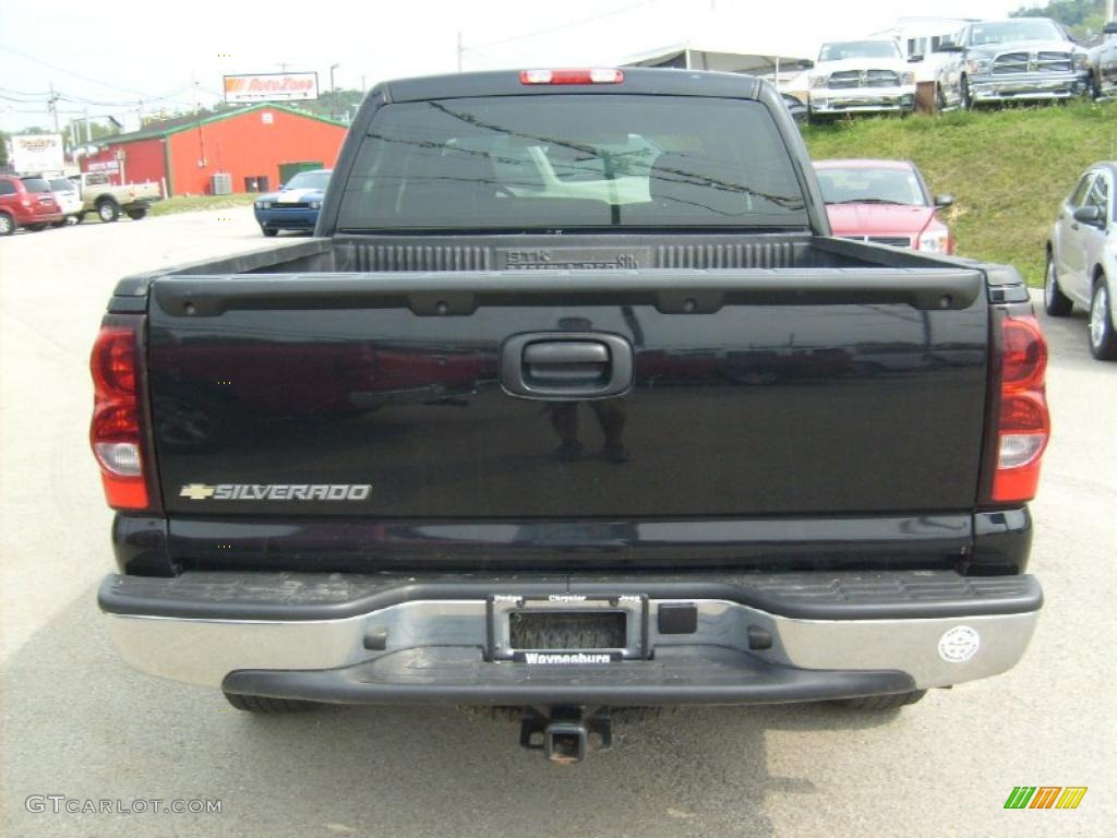 2006 Silverado 1500 LS Crew Cab 4x4 - Black / Dark Charcoal photo #4