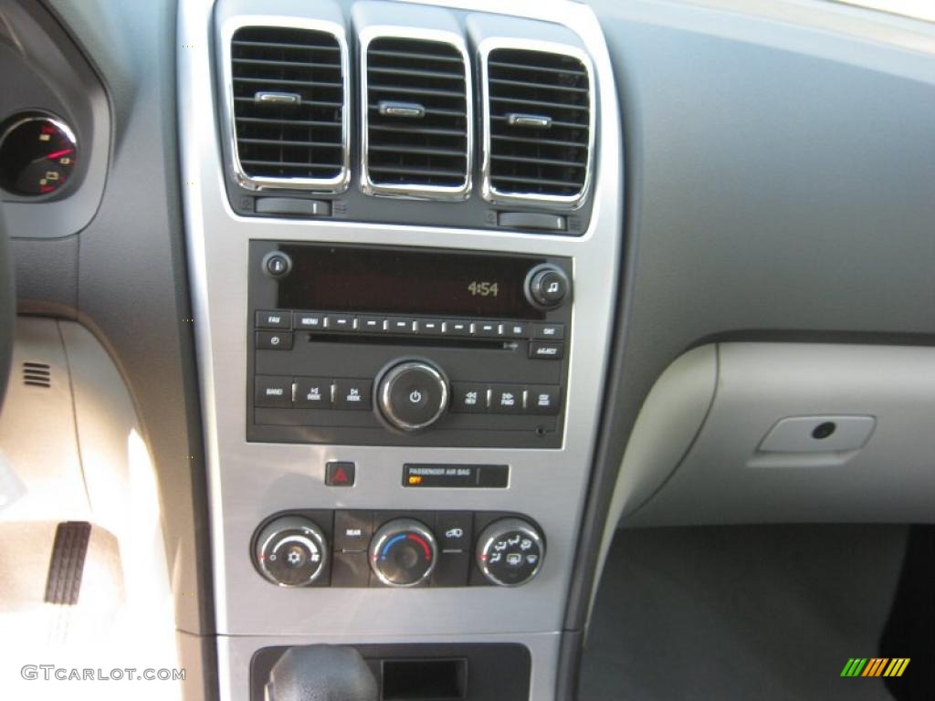 2011 Acadia SL - Cyber Gray Metallic / Light Titanium photo #9