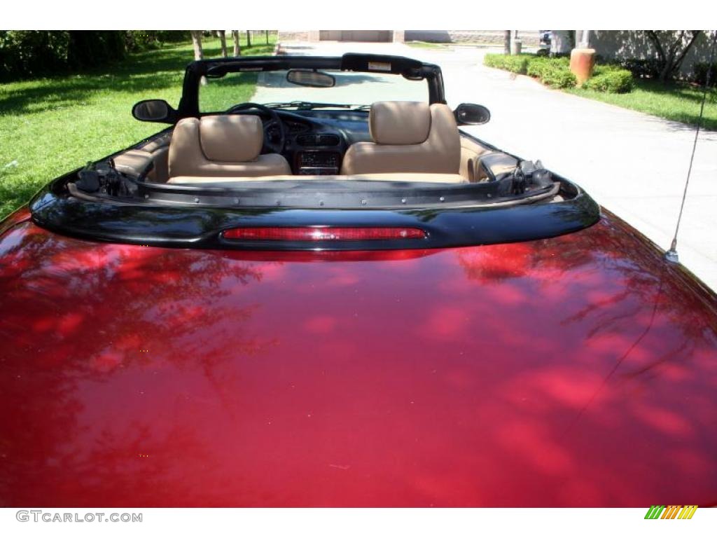 2000 Sebring JXi Convertible - Inferno Red Pearl / Camel photo #21