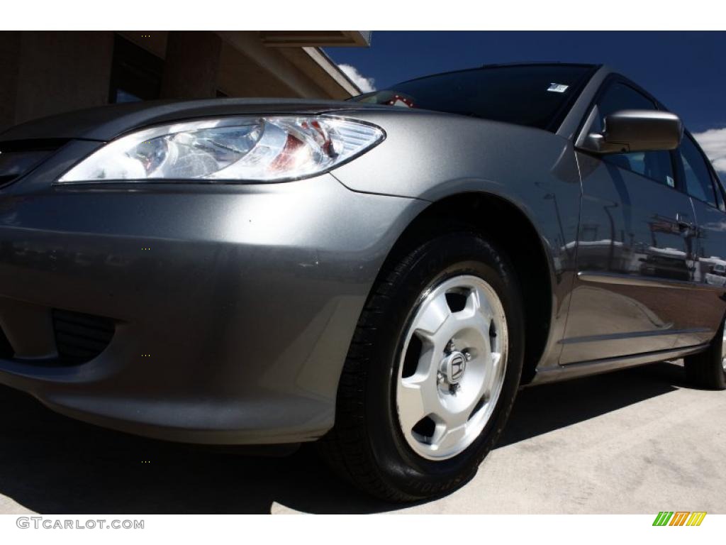 2005 Civic Hybrid Sedan - Magnesium Metallic / Gray photo #20