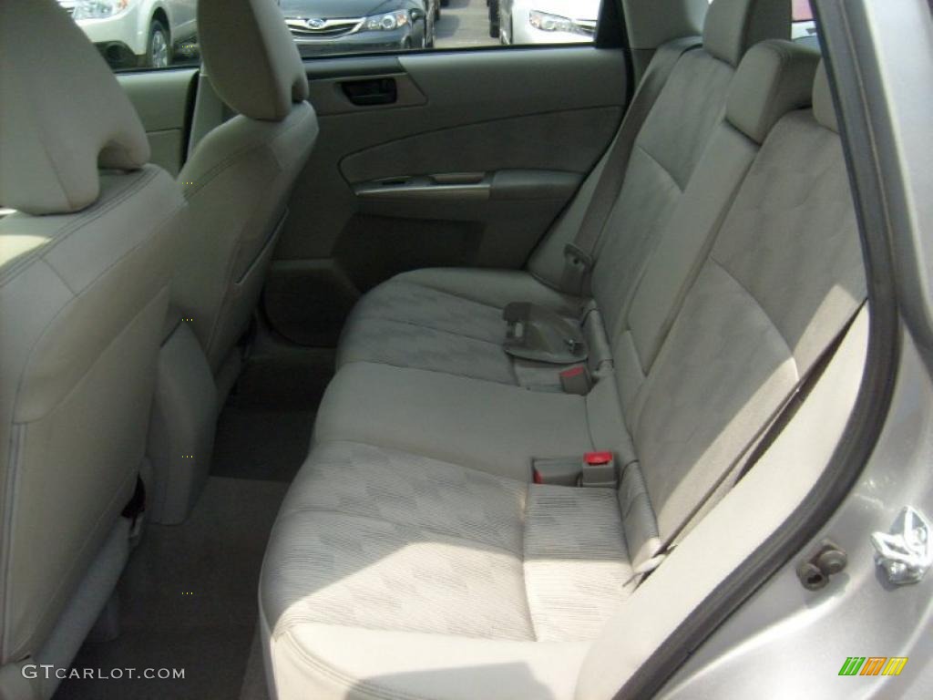 2009 Forester 2.5 X - Steel Silver Metallic / Platinum photo #4