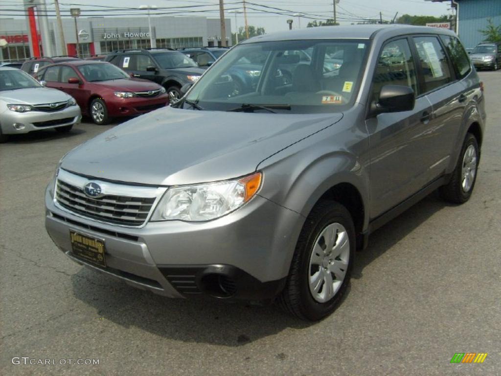 2009 Forester 2.5 X - Steel Silver Metallic / Platinum photo #7