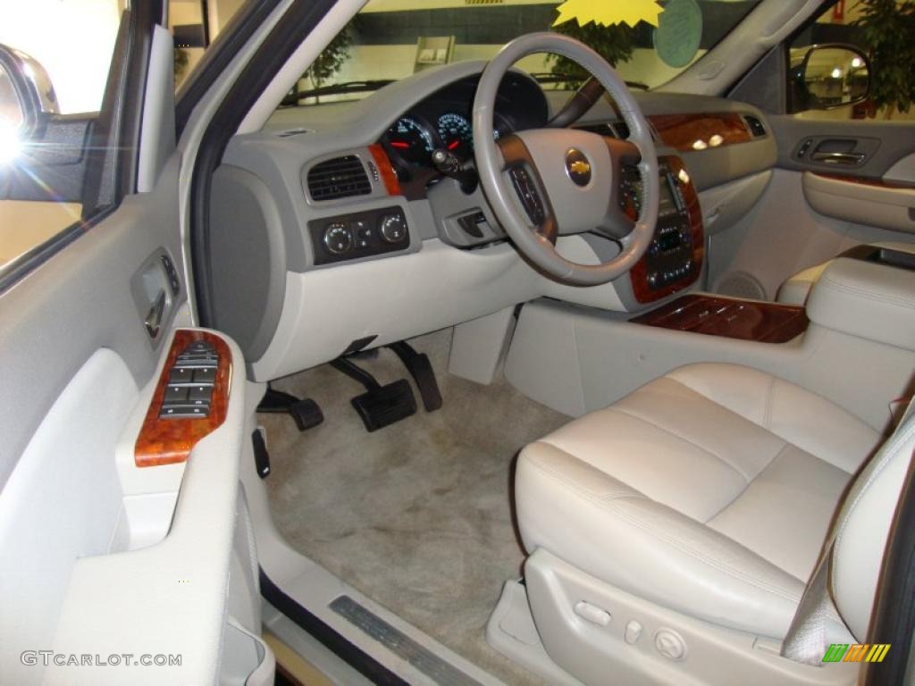 2008 Tahoe LTZ 4x4 - Silver Birch Metallic / Light Titanium/Dark Titanium photo #12