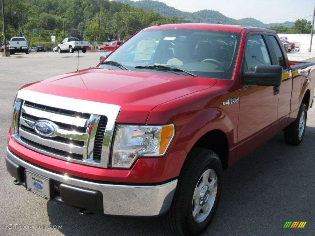 2010 F150 XLT SuperCab 4x4 - Red Candy Metallic / Medium Stone photo #2