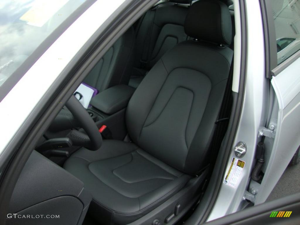 2011 A4 2.0T quattro Sedan - Ice Silver Metallic / Black photo #16