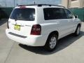 2004 Super White Toyota Highlander V6  photo #3