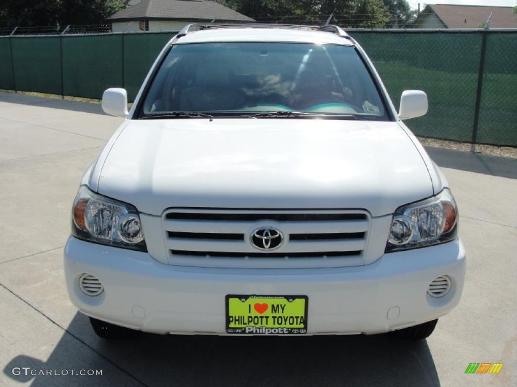 2004 Highlander V6 - Super White / Ash photo #8