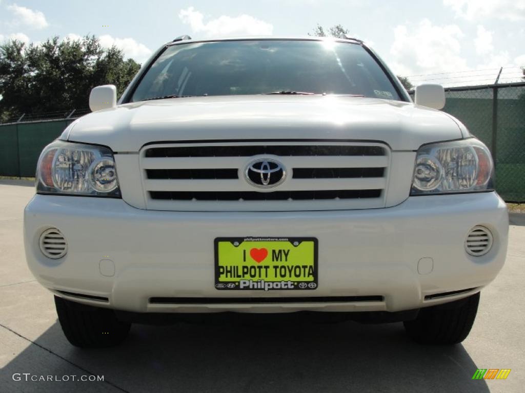 2004 Highlander V6 - Super White / Ash photo #9