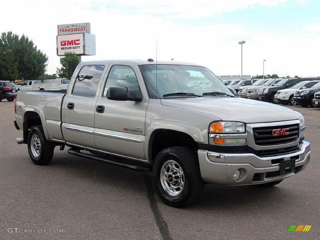 Silver Birch Metallic GMC Sierra 2500HD