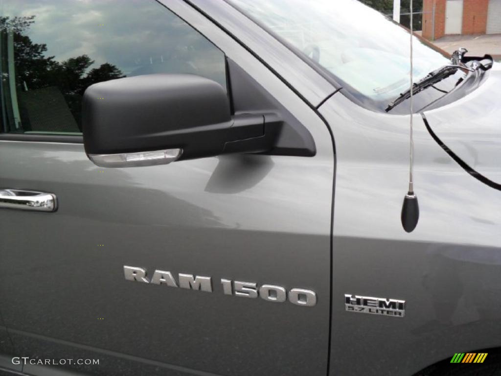 2011 Ram 1500 Big Horn Crew Cab - Mineral Gray Metallic / Dark Slate Gray/Medium Graystone photo #21