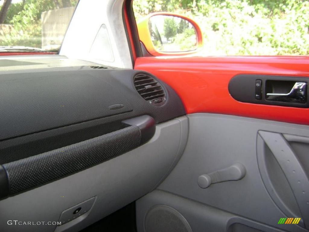 2002 New Beetle GL Coupe - Snap Orange / Grey photo #10