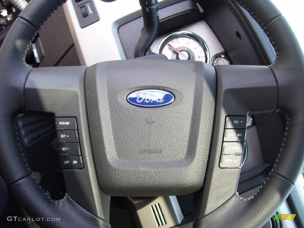 2010 F150 Lariat SuperCrew 4x4 - Tuxedo Black / Black photo #18