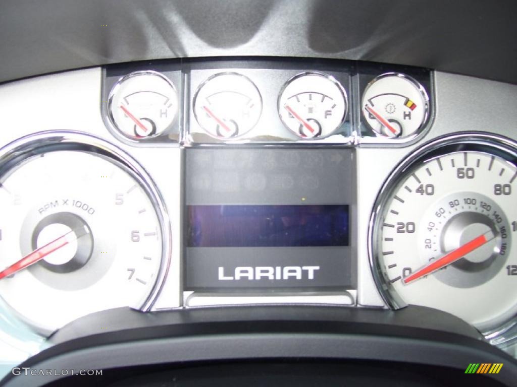 2010 F150 Lariat SuperCrew 4x4 - Tuxedo Black / Black photo #19