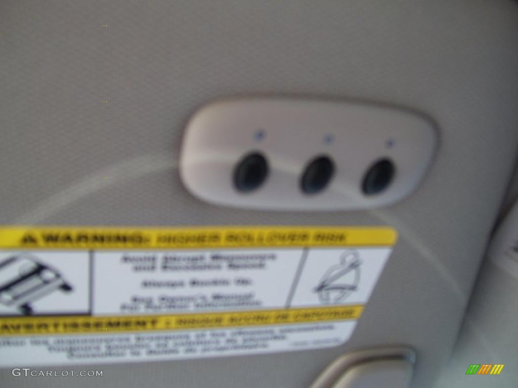 2010 F150 Lariat SuperCrew 4x4 - Tuxedo Black / Black photo #25