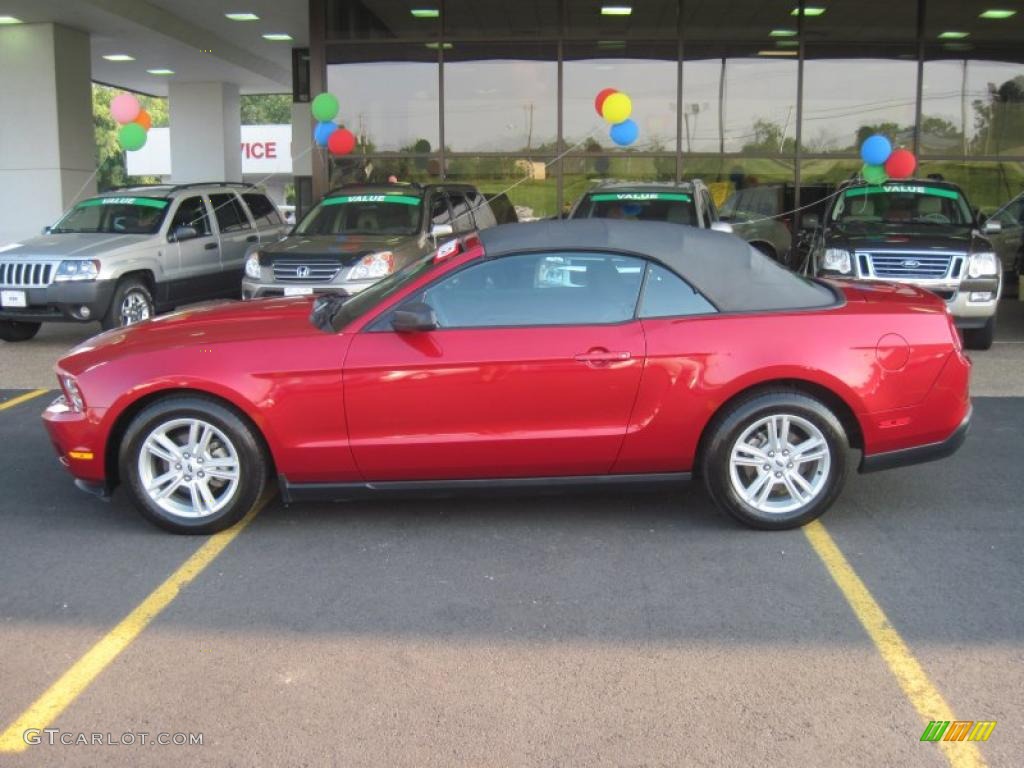 2010 Mustang V6 Convertible - Red Candy Metallic / Charcoal Black photo #4