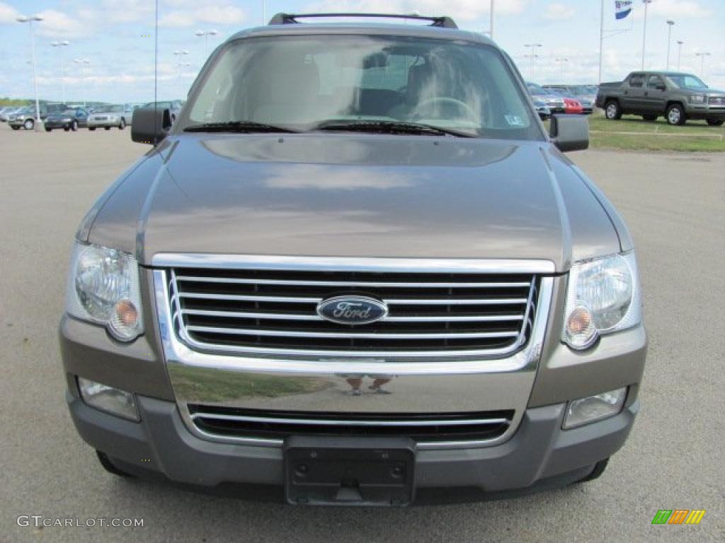 2006 Explorer XLT 4x4 - Mineral Grey Metallic / Stone photo #13