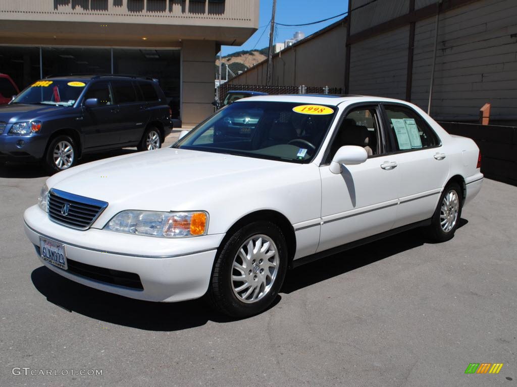 1998 RL 3.5 Sedan - Cayman White Pearl Metallic / Parchment photo #3