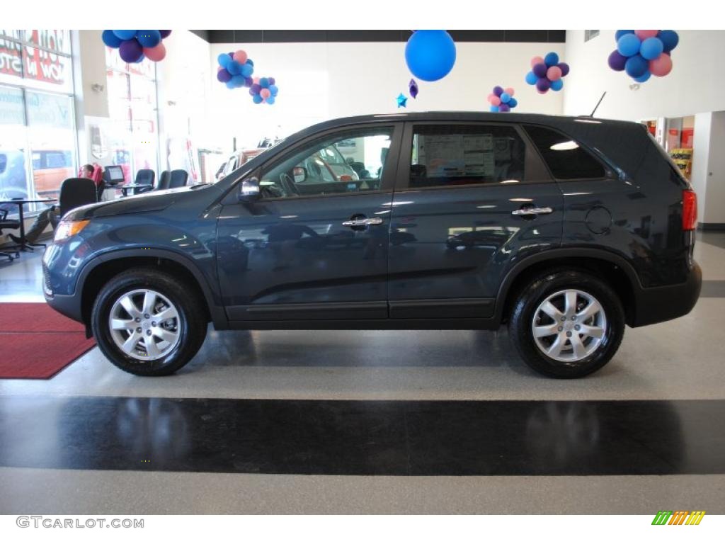 2011 Sorento LX - Pacific Blue / Gray photo #4