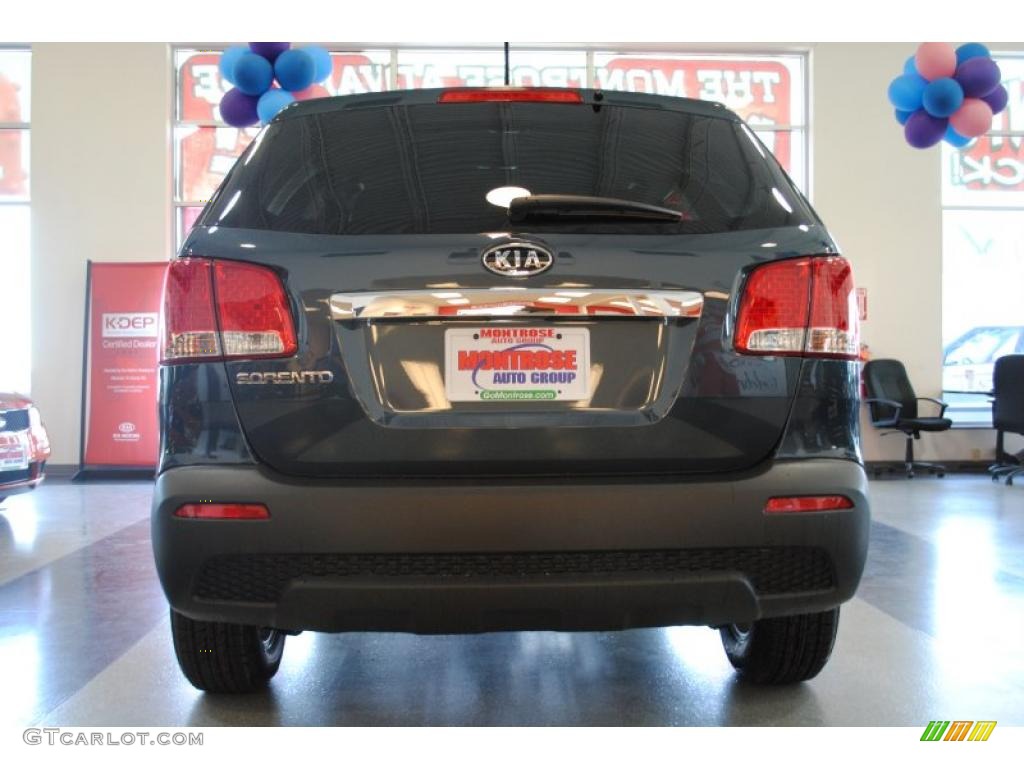 2011 Sorento LX - Pacific Blue / Gray photo #7