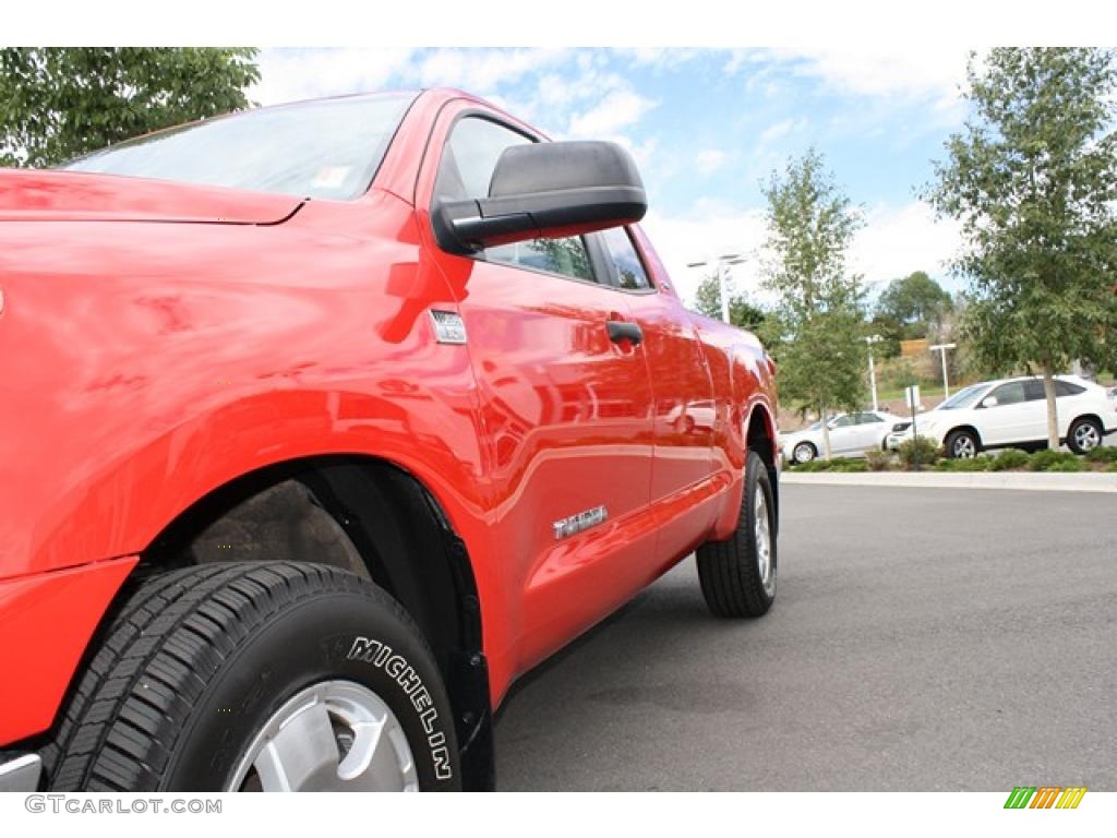 2007 Tundra SR5 TRD Double Cab 4x4 - Radiant Red / Graphite Gray photo #27