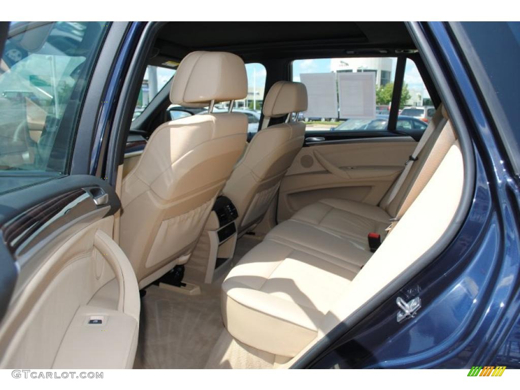 2010 X5 xDrive48i - Monaco Blue Metallic / Sand Beige photo #12