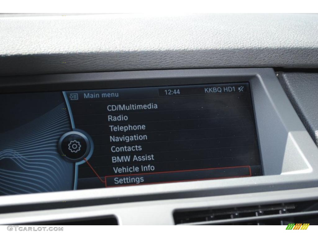 2010 X5 xDrive48i - Monaco Blue Metallic / Sand Beige photo #16