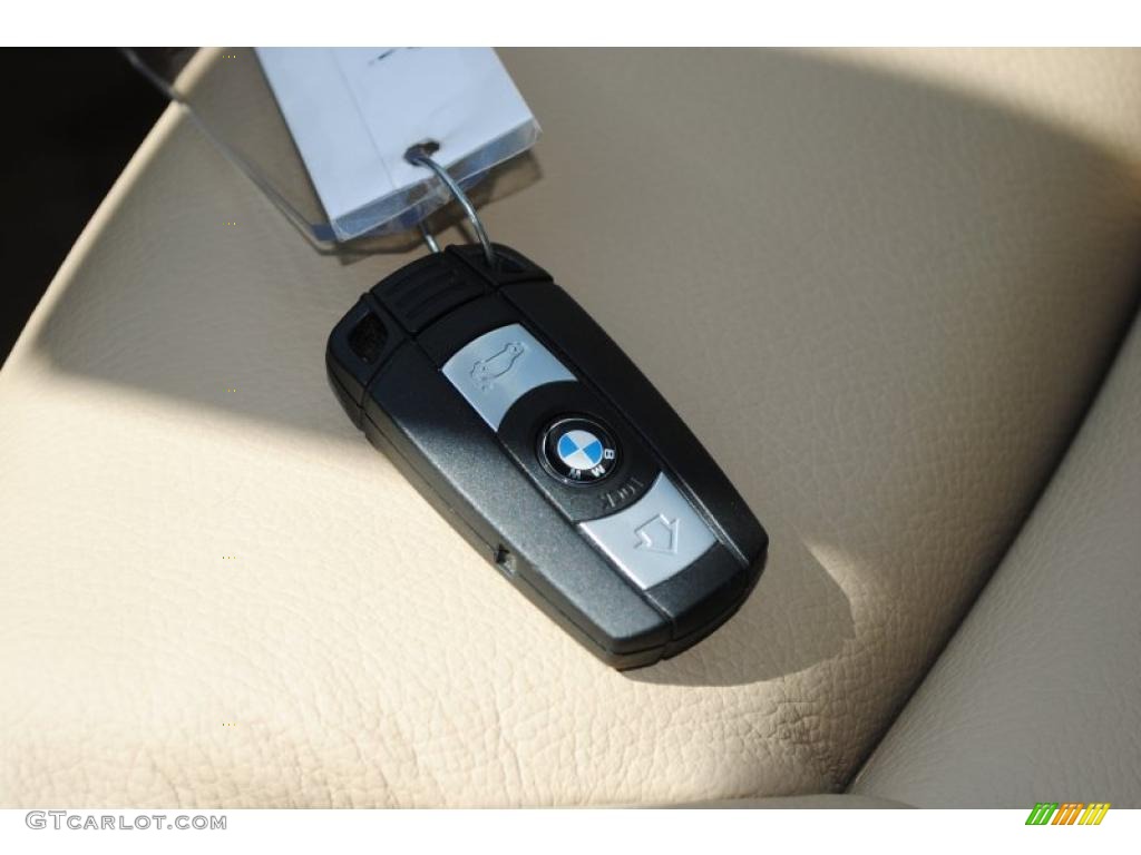 2010 X5 xDrive48i - Monaco Blue Metallic / Sand Beige photo #20
