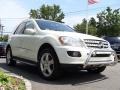 Arctic White - ML 350 4Matic Photo No. 6