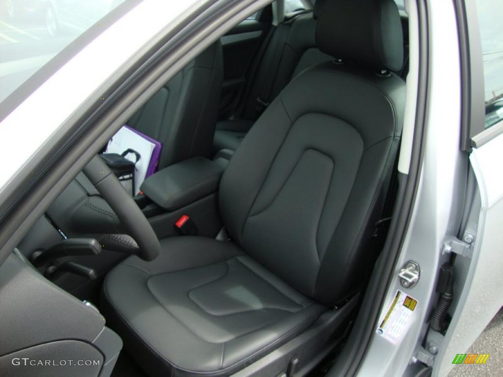 2011 A4 2.0T quattro Sedan - Ice Silver Metallic / Black photo #16