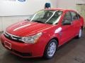 Vermillion Red - Focus SE Sedan Photo No. 1