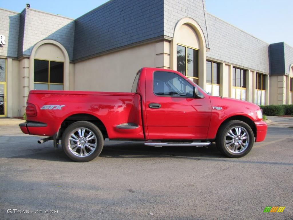 2004 F150 STX Regular Cab - Bright Red / Medium Graphite photo #8