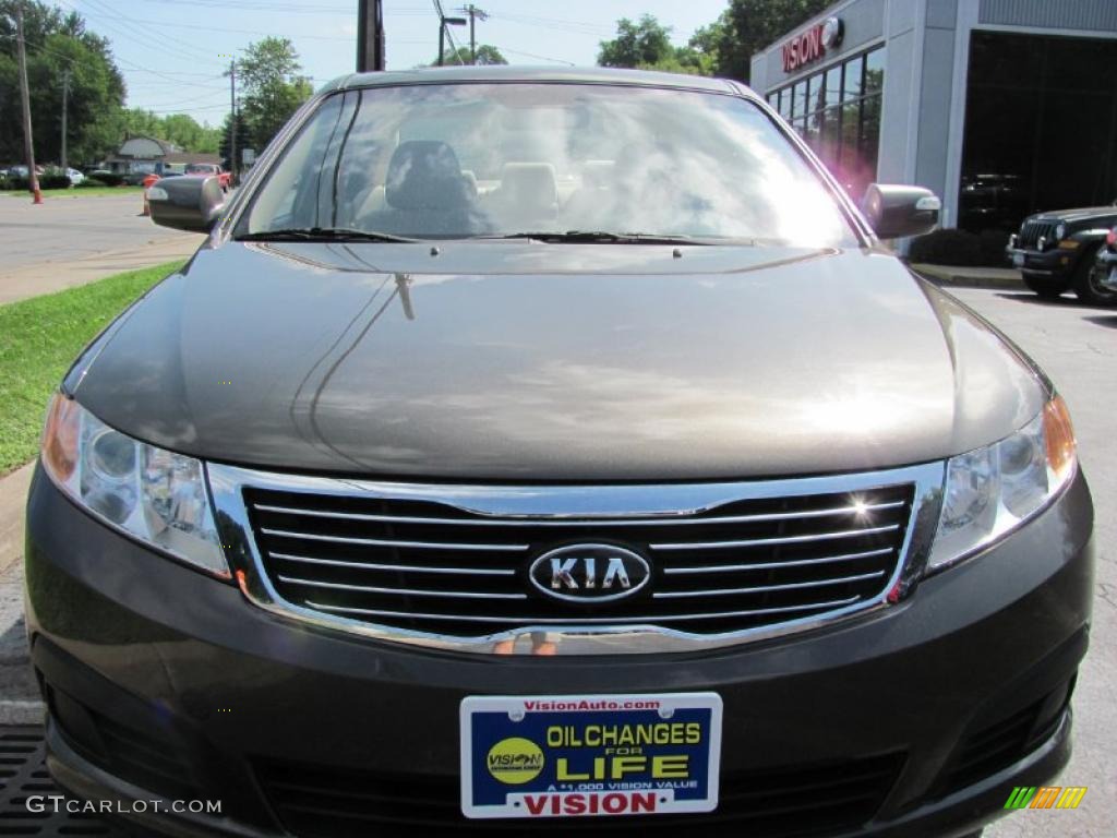 2009 Optima LX - Metal Bronze / Beige photo #17