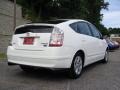 Super White - Prius Hybrid Photo No. 9