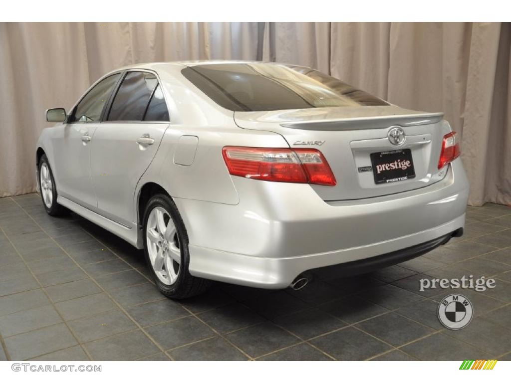 2008 Camry SE V6 - Classic Silver Metallic / Dark Charcoal photo #4